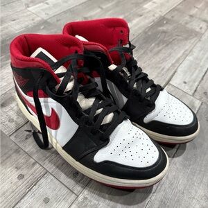 Nike Red and Black High-Top Sneakers